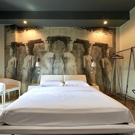 בית הארחה Eleganti In Piazzale Lagosta 2*
